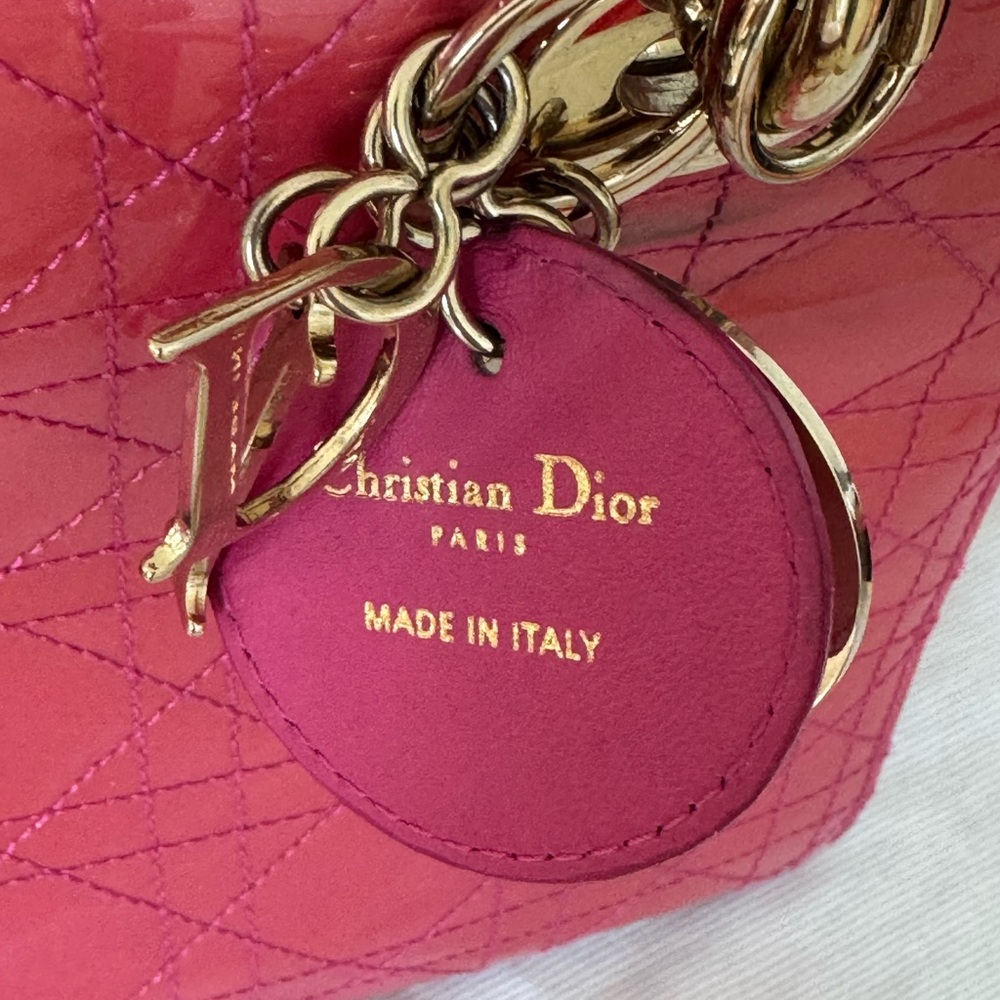 Dior Pink Quilted Handbag, patent leather, original dust bag - Picture 9 of 15